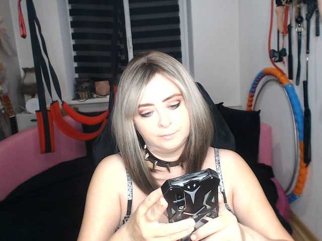 missGODDESS live cam on BongaCams