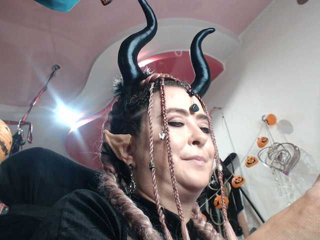 Missgoddess live cam