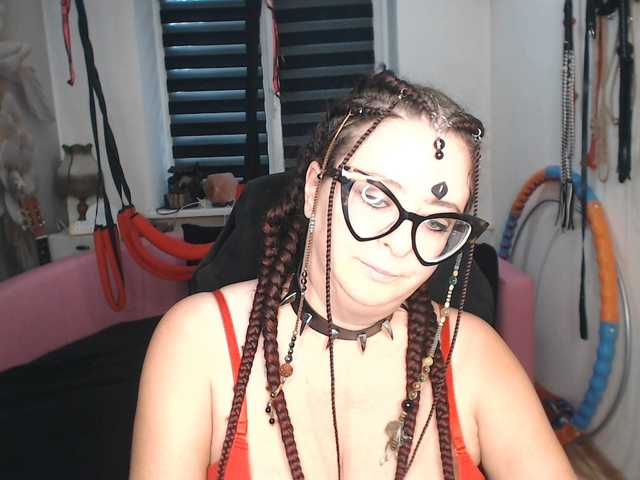 missGODDESS live cam on BongaCams