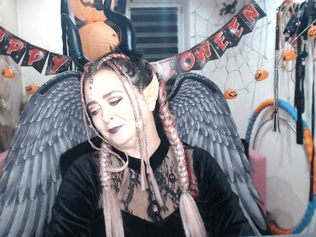 missGODDESS live cam preview