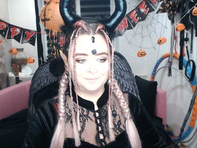 missGODDESS live cam on BongaCams