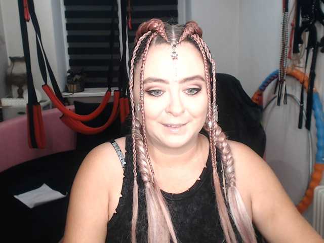 missGODDESS live cam preview