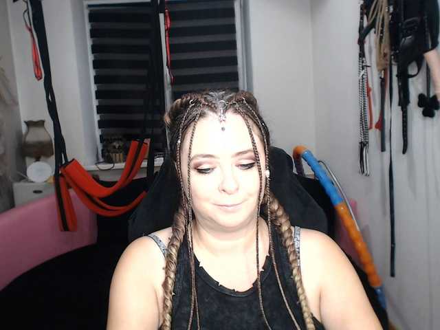 missgoddess cam belle