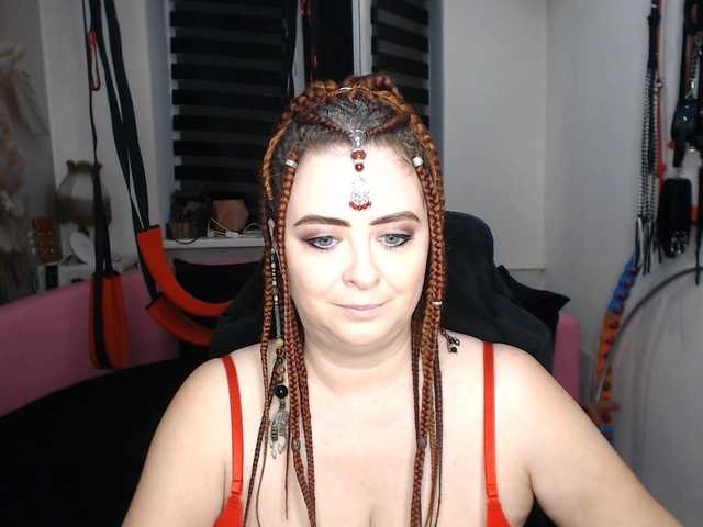 missGODDESS live cam on BongaCams