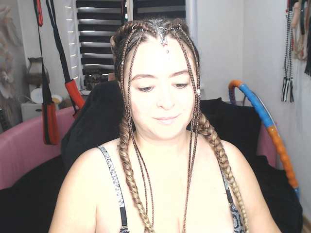missgoddess live sex show