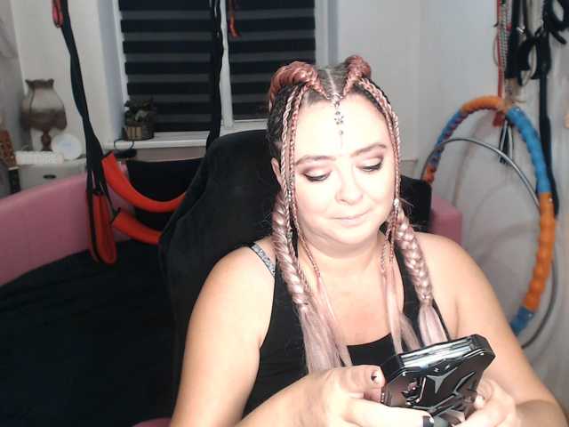 missGODDESS live cam preview