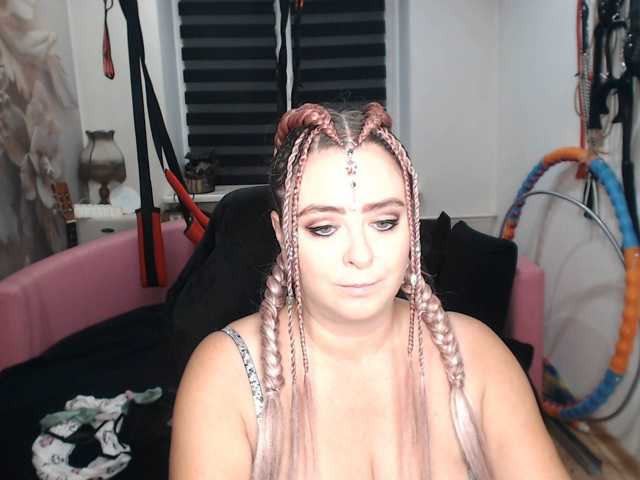 missGODDESS live cam preview