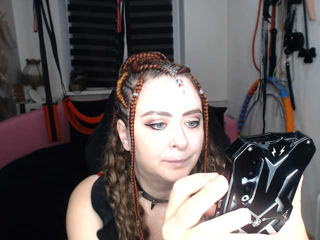 missGODDESS live cam on BongaCams