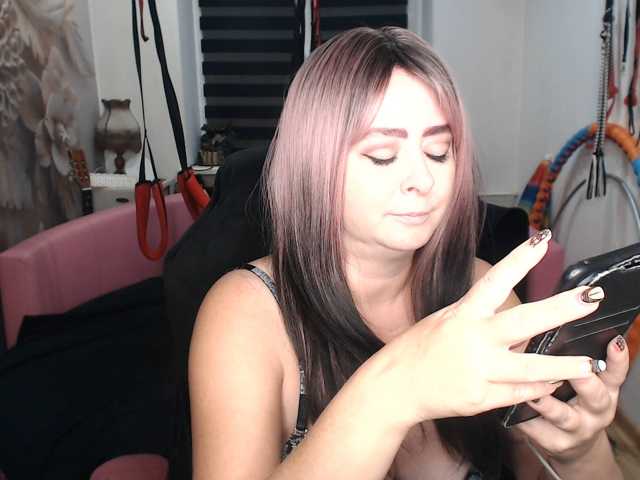 missGODDESS live cam on BongaCams