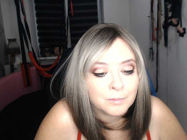 missGODDESS live webcam show