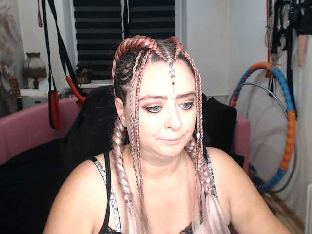 missGODDESS live cam preview