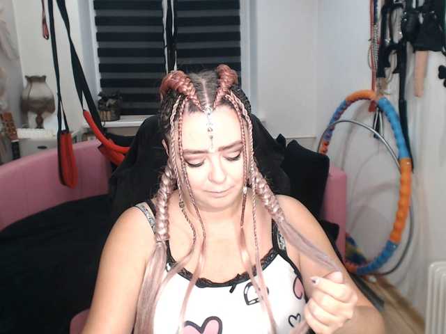 missGODDESS live cam on BongaCams