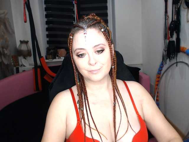 missGODDESS live cam on BongaCams