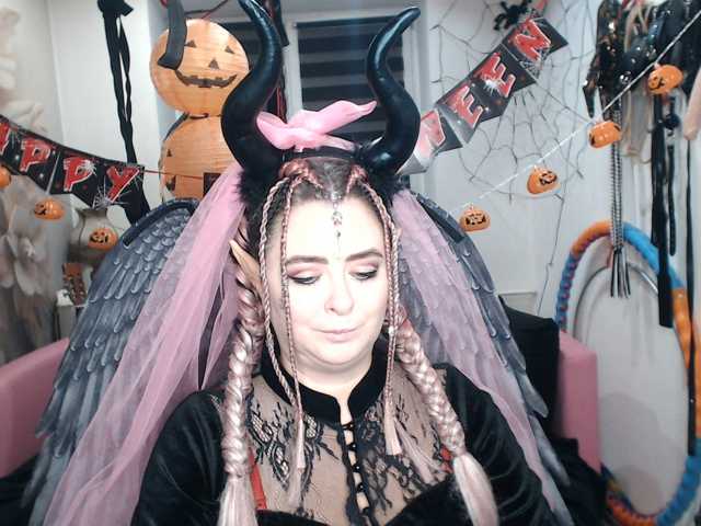 missGODDESS live cam preview