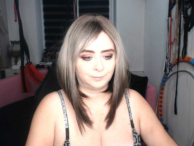 missGODDESS live cam on BongaCams