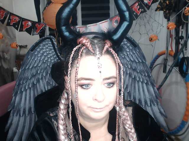 missGODDESS live cam on BongaCams