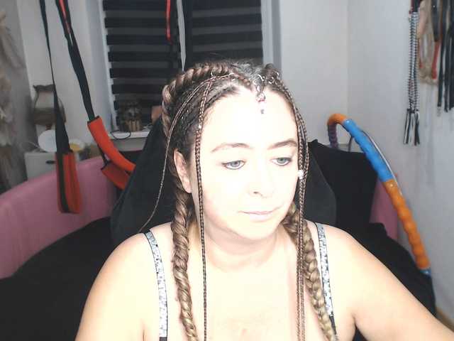 missGODDESS live cam on BongaCams