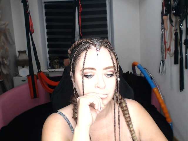 missGODDESS live cam on BongaCams