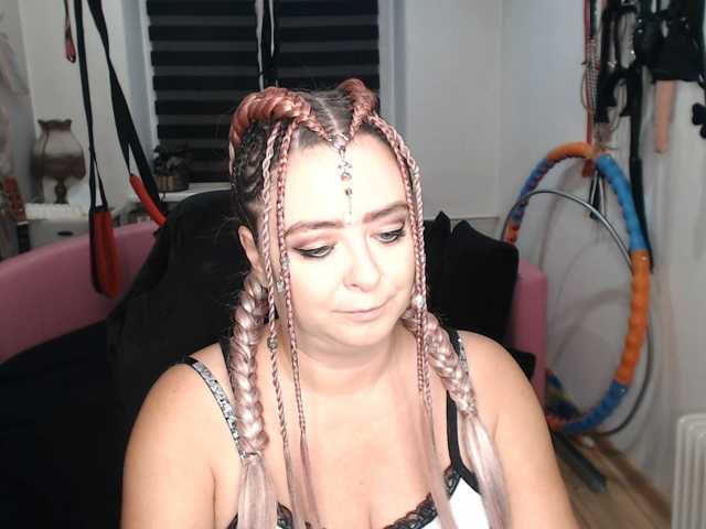 missGODDESS live cam preview