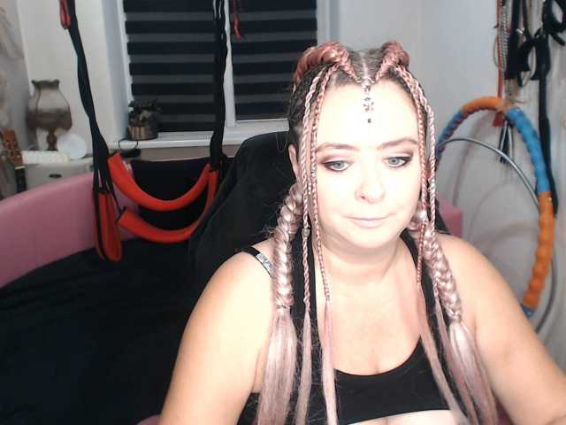 missGODDESS live cam preview
