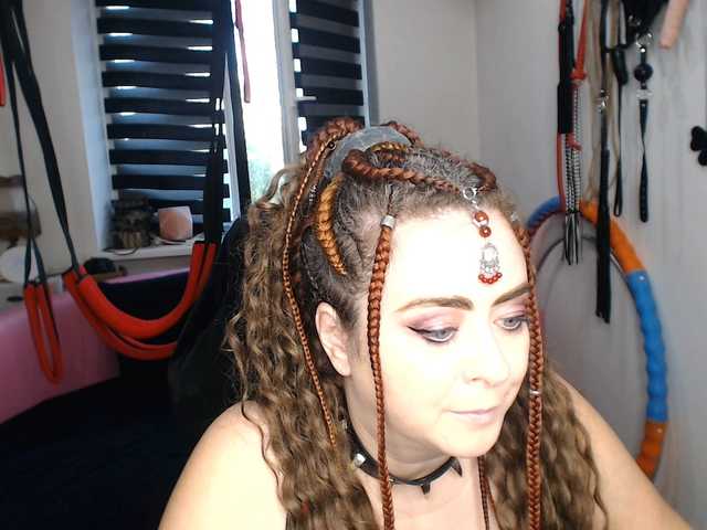 missGODDESS live cam on BongaCams