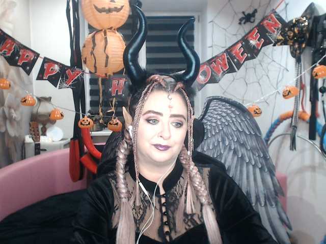 missGODDESS live cam on BongaCams