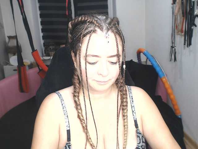 missGODDESS live cam on BongaCams