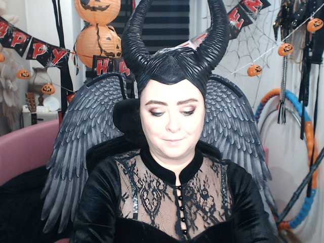 missGODDESS live cam on BongaCams