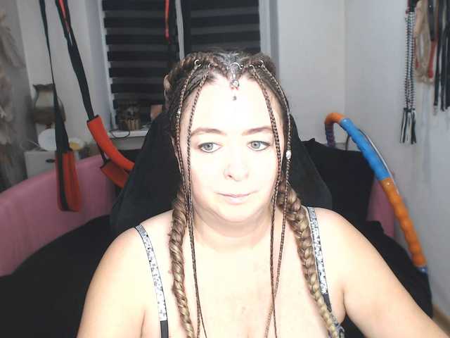 missGODDESS live cam on BongaCams