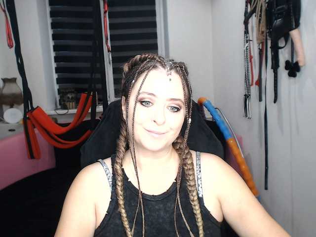 missGODDESS live webcam show