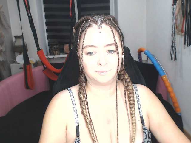 missGODDESS live cam on BongaCams