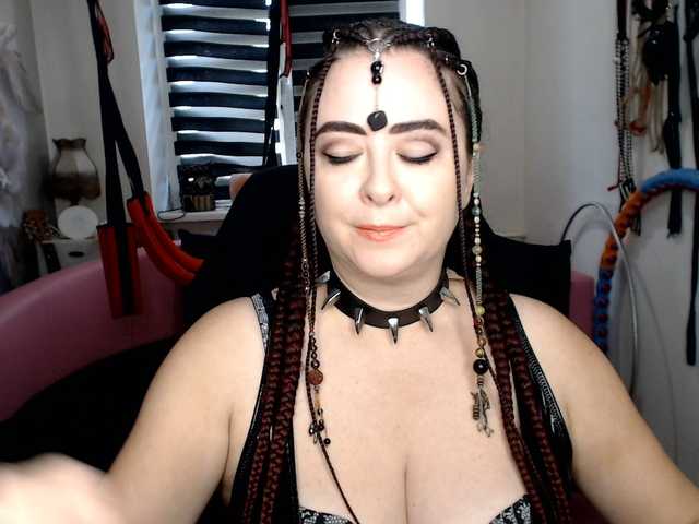 missGODDESS live cam on BongaCams