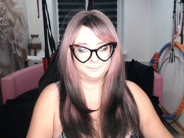 missGODDESS live cam on BongaCams
