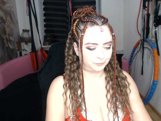 missGODDESS live cam on BongaCams