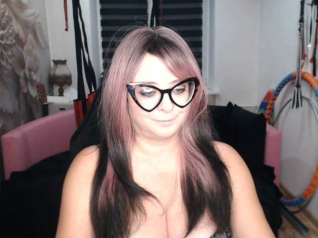 missGODDESS live cam preview