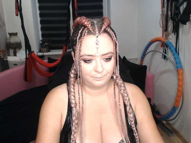 missGODDESS live cam preview