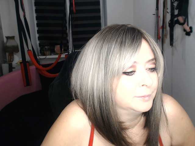 missGODDESS live webcam show