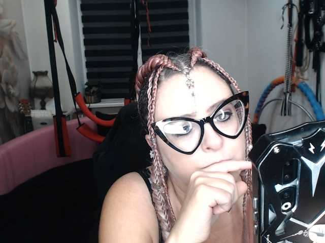 missGODDESS live cam on BongaCams