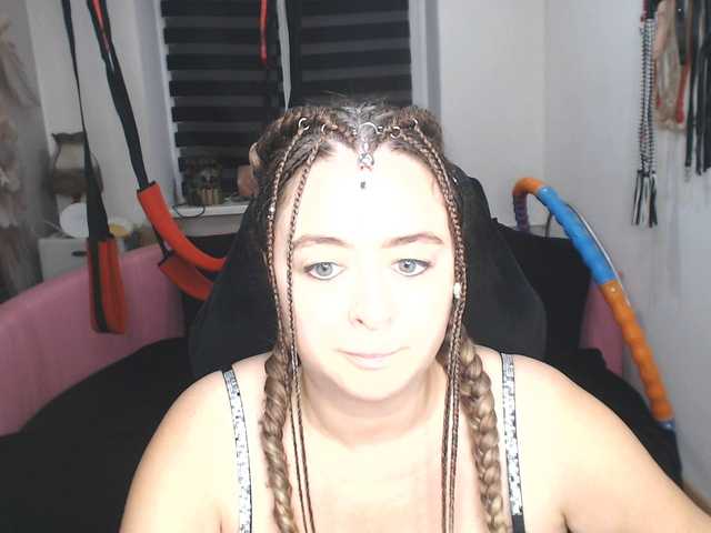 missGODDESS live cam on BongaCams