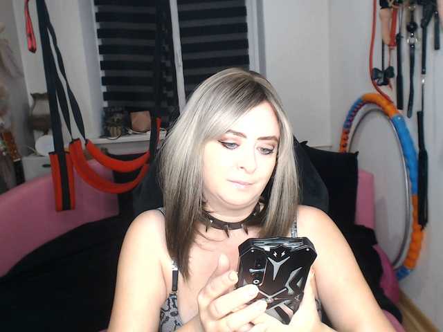missGODDESS live cam on BongaCams
