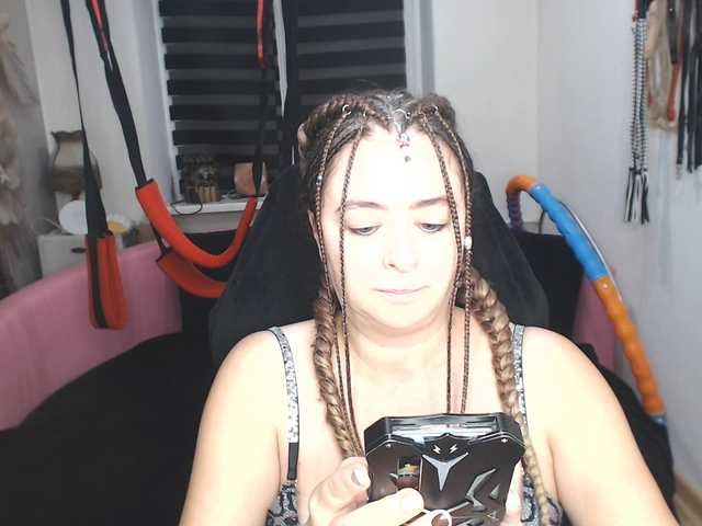 missGODDESS live cam on BongaCams