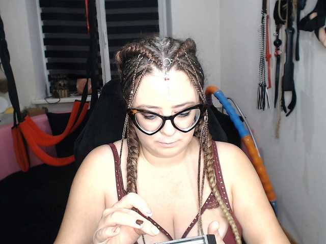 missGODDESS live webcam show