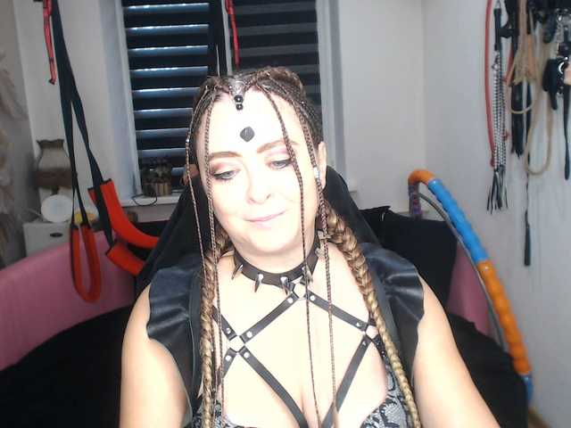 missGODDESS live cam on BongaCams