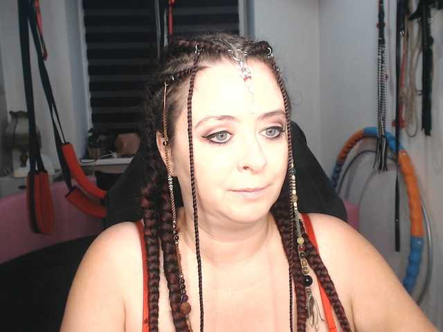 missGODDESS live cam on BongaCams