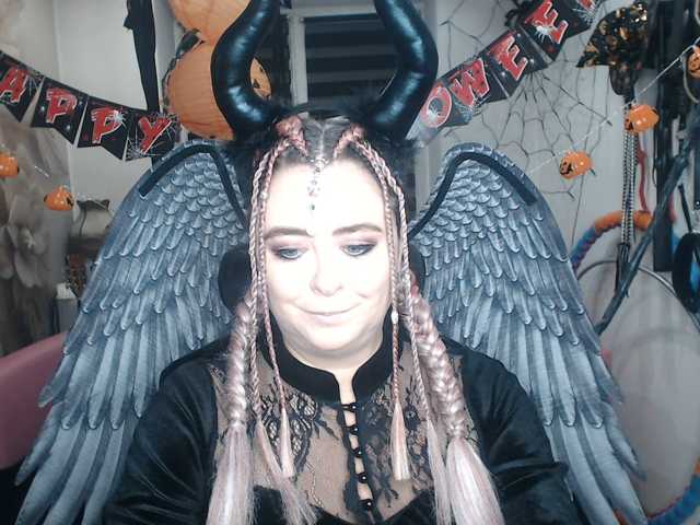 missGODDESS live cam on BongaCams