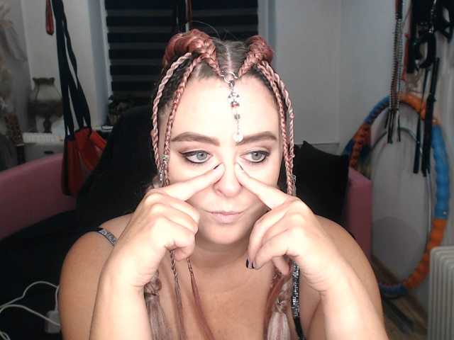 missGODDESS live cam preview