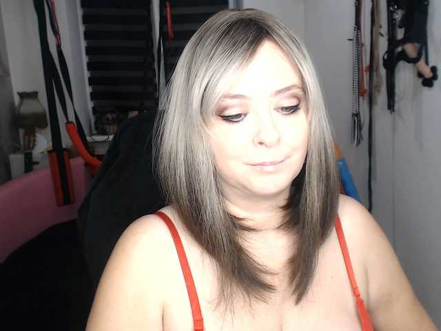 missGODDESS live webcam show
