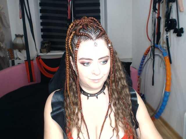 missGODDESS live cam on BongaCams