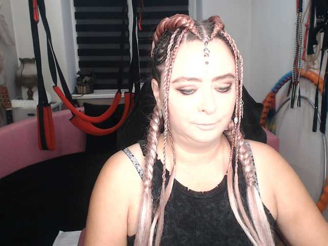 missGODDESS live cam preview