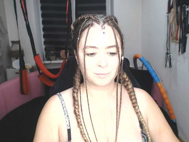 missGODDESS live cam on BongaCams